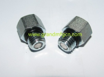 Magnetic oil drain plugs